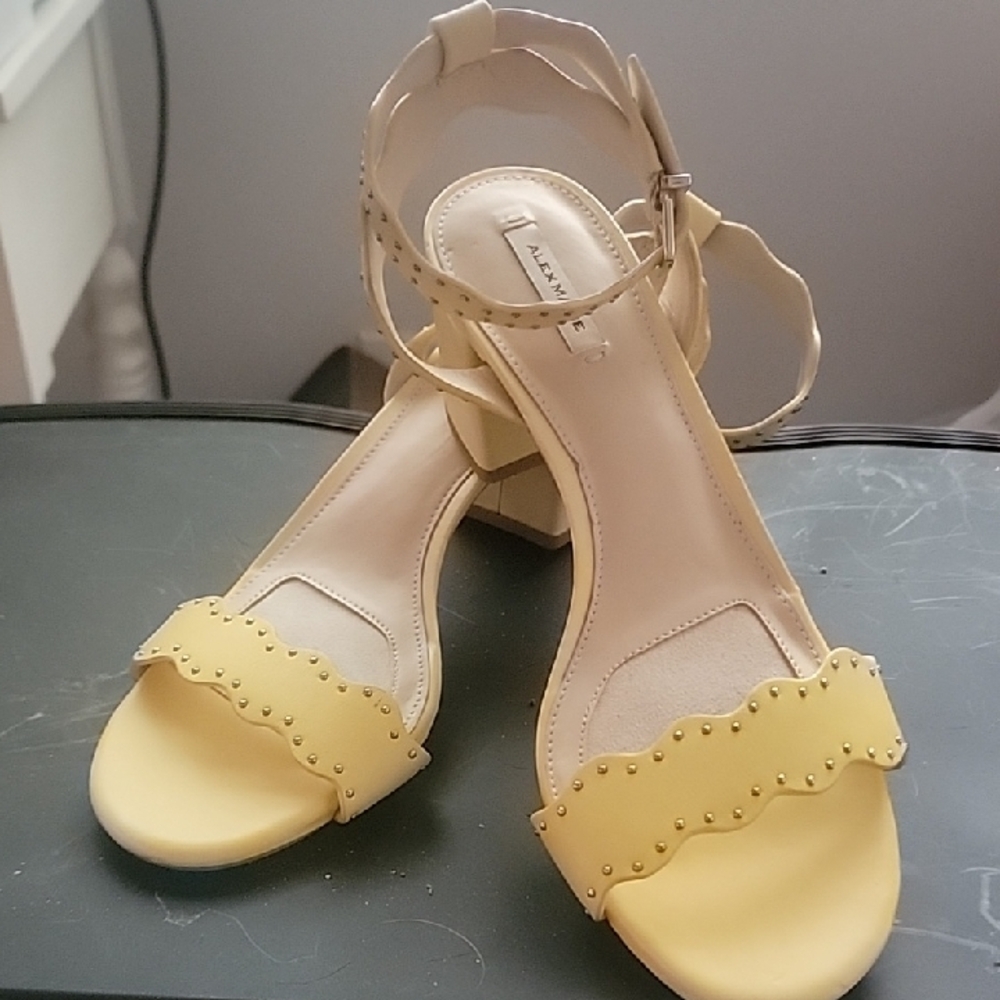 Alex Marie Yellow Heels with Scalloped Design
